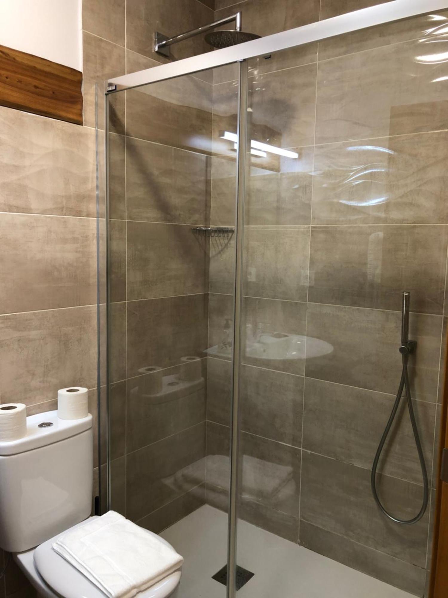 Hostal San Juan Sahagun Ruang foto